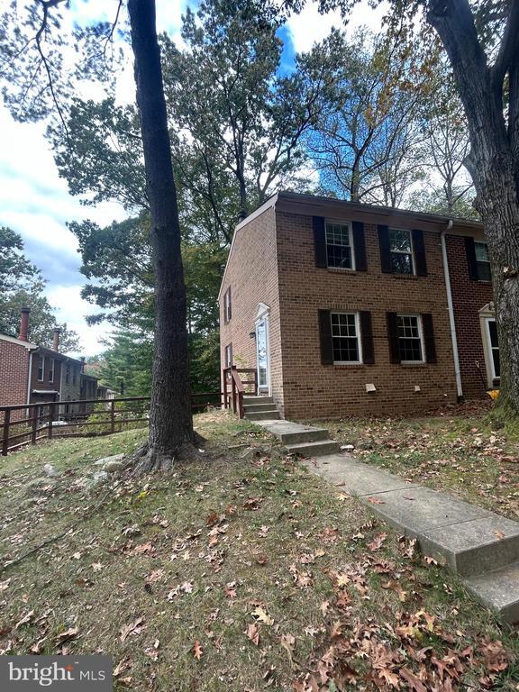 Building Photo - 9142 Lambskin Ln
