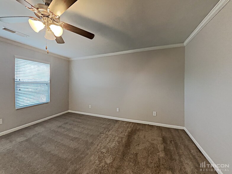 Building Photo - 2269 Wentworth Park Dr