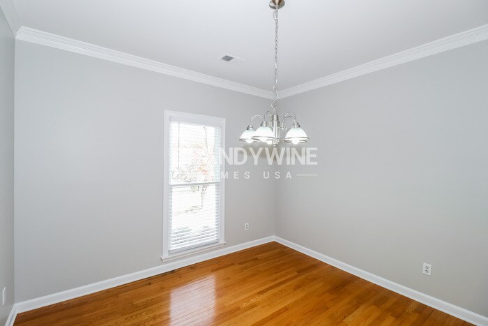 Building Photo - 2795 Lanthorn Dr