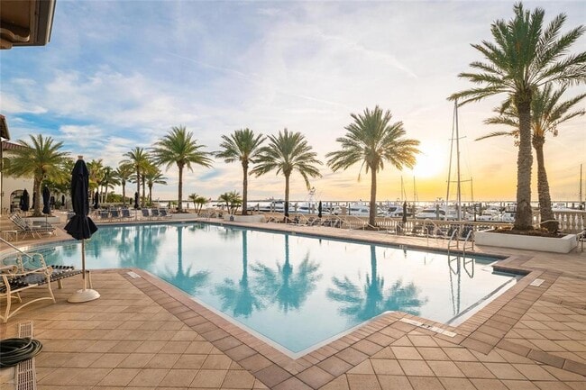 Building Photo - 6002 Printery St