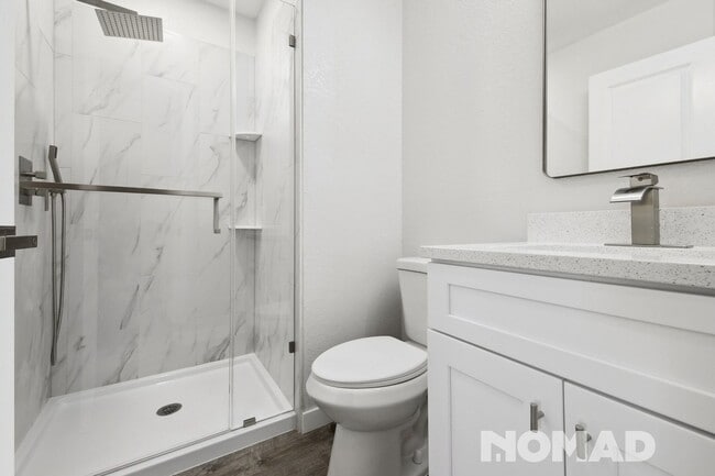 Building Photo - Charming 3BR Townhome in Centennial