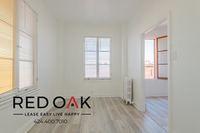 Building Photo - 3471 5th St