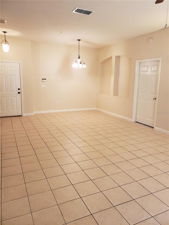 Building Photo - 3025 Greystone Loop