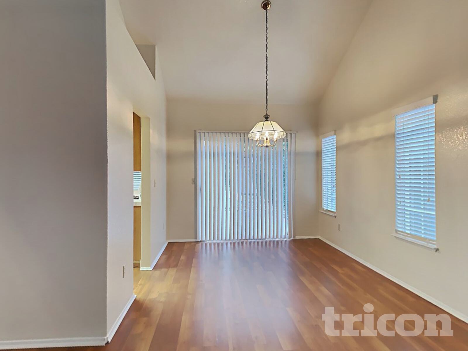 Building Photo - 116 Brighton Dr
