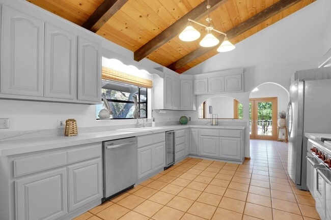 Building Photo - Peaceful Cachagua Retreat | 3BR Home with Vaulted Ceilings, Oaks & Star-Filled Skies