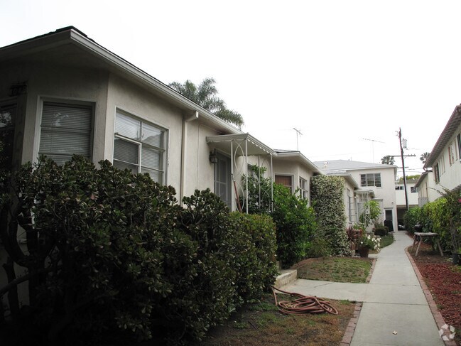 Primary Photo - 1045 20th St