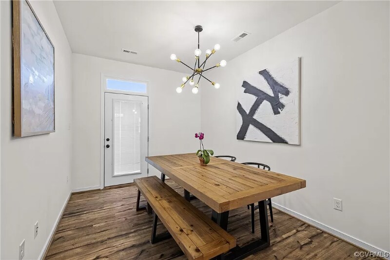 Building Photo - 227 Hanging Fern Alley