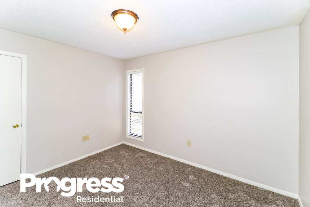 Building Photo - 4426 Spring Harbor Dr
