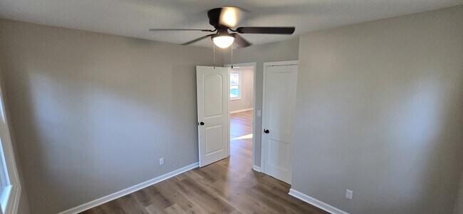 Building Photo - 2503 Cornell Dr NW