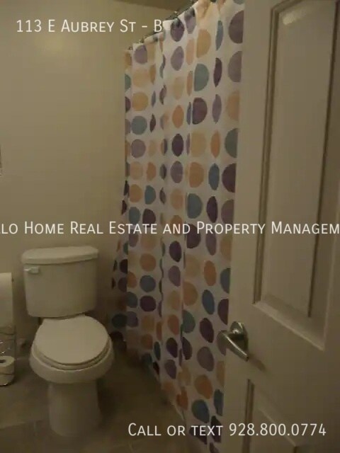 Building Photo - 113 E Aubrey St