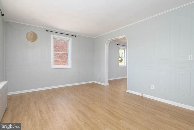 Building Photo - 2475 Fairway