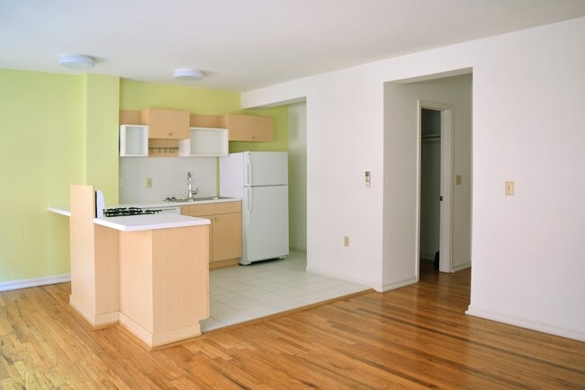 Interior Photo - Windemere
