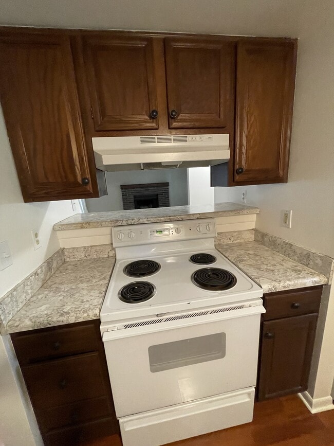 Building Photo - 2177 Woodleaf Ct