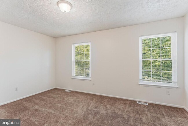 Building Photo - 6319 Harris Heights Ave