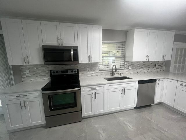 Building Photo - 4585 Betelnut St