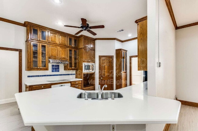 Building Photo - 3983 Peregrine Point