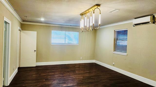 Building Photo - 2315 Homeway Cir