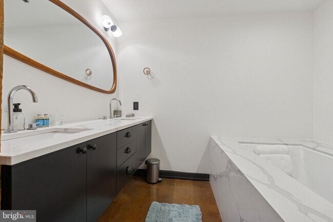 Building Photo - 1147 N 4th St