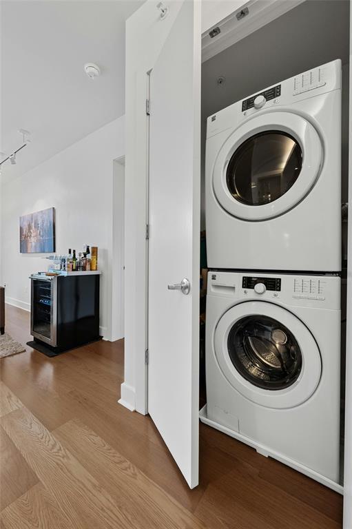 Building Photo - 210 Lee Barton Dr