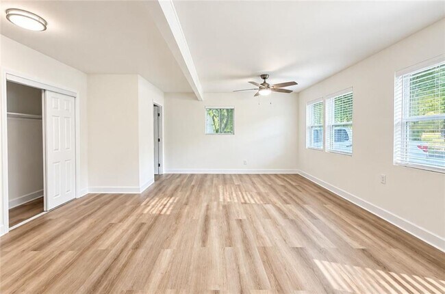 Building Photo - 1659 Almand Creek Dr SW