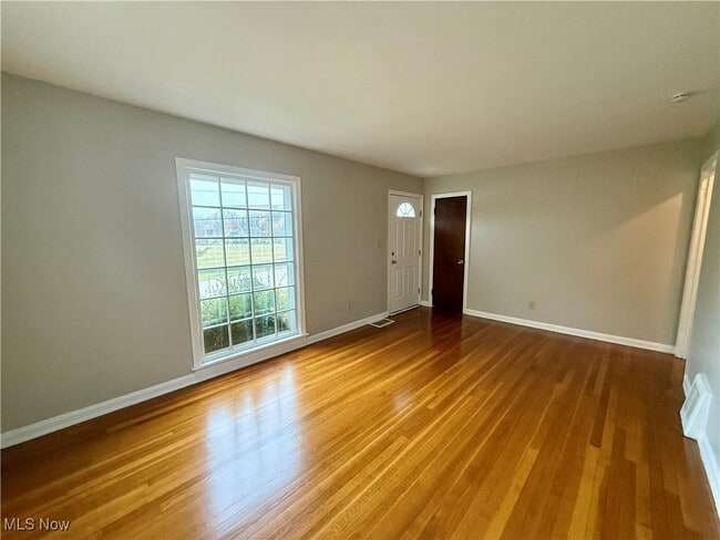 Building Photo - 1055 Whittier Ave