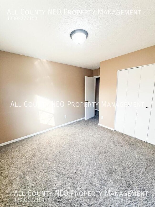 Building Photo - 2480 Raber Rd