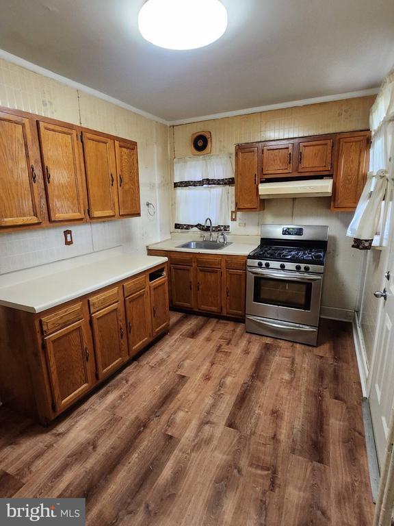 Building Photo - 69 S 7th St