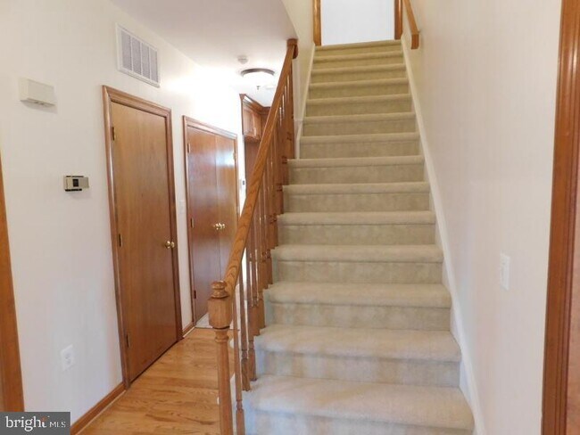 Building Photo - 13886 Berlin Turnpike