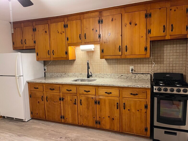 Kitchen - 38 Lamb St