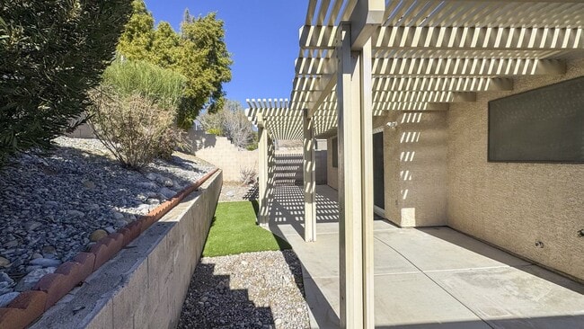 Building Photo - Upgraded Single-Story Home in Summerlin | 3 Bed, 2 Bath