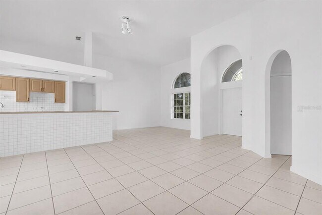 Building Photo - 809 Hamilton Ave