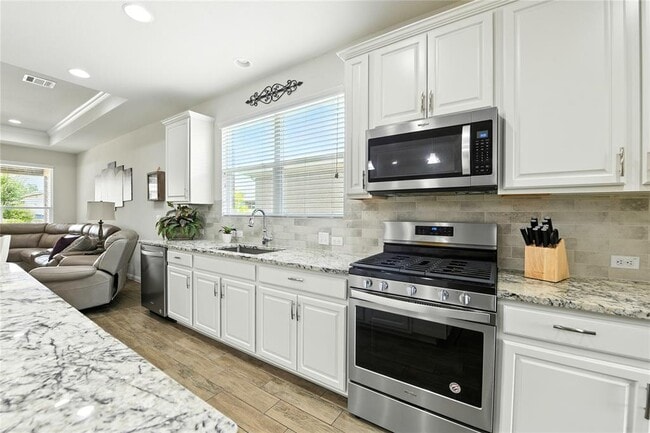 Building Photo - 107 Calhoun Ln