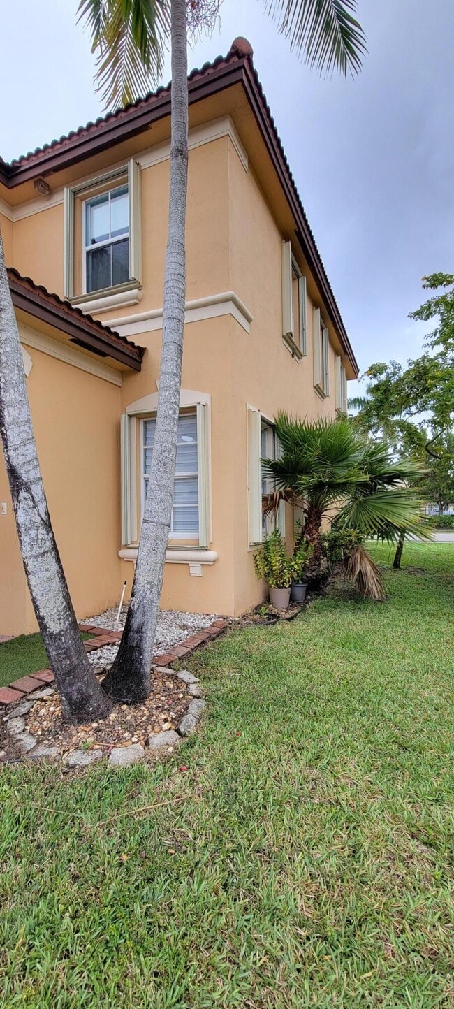 Building Photo - 11357 NW 87th Ln