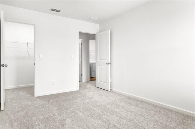 Building Photo - 2698 Argento Cir