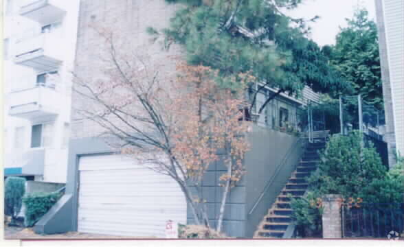 Building Photo - Capitol Ridge Apartments