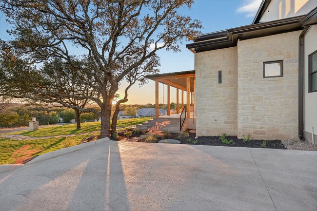 Building Photo - 110 Cat Canyon Rd