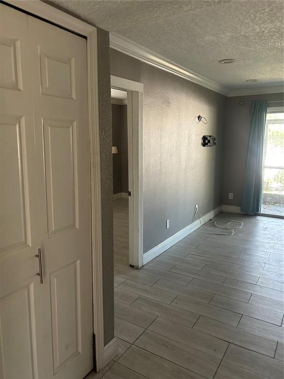 Building Photo - 6347 Newtown Cir