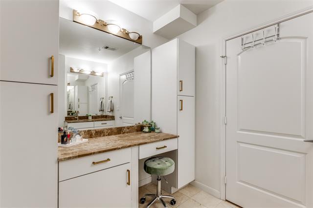 Building Photo - 3225 Turtle Creek Blvd Blvd