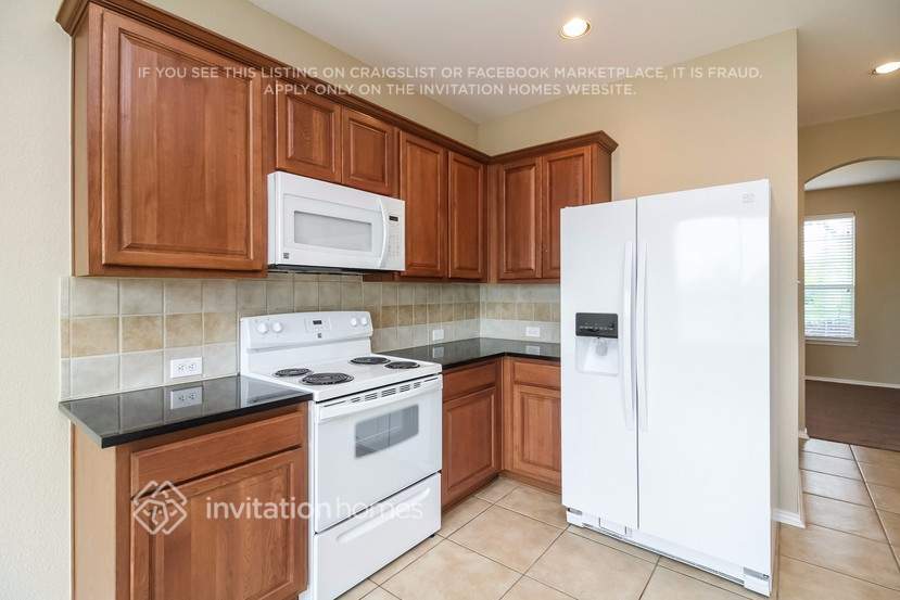 Building Photo - 1141 Mourning Dove Dr