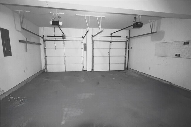 Building Photo - 7711 Soaring Eagle Dr