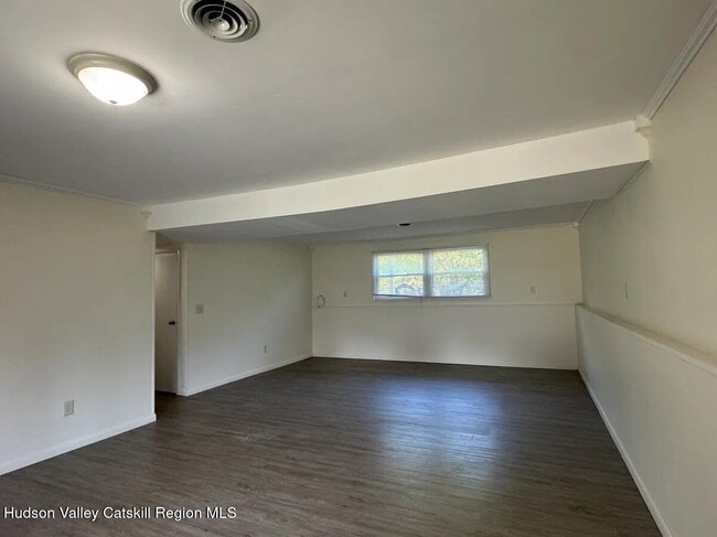 Building Photo - 249 NY-32