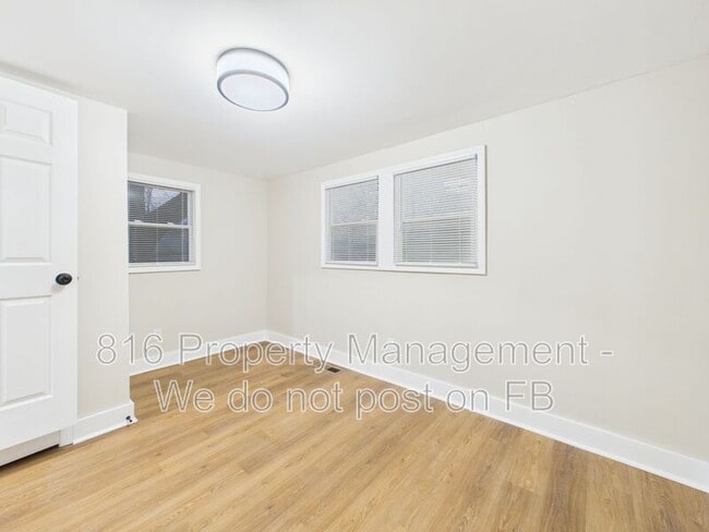 Building Photo - 641 S Huttig Ave