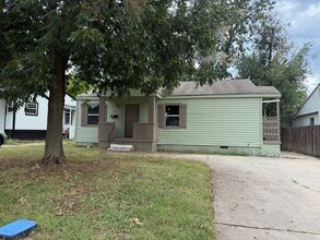 Building Photo - Cute Two bedroom home for rent