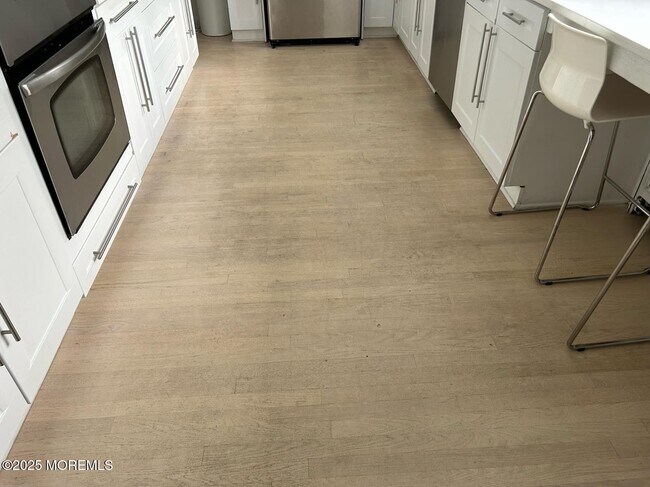 Building Photo - 17 Palmer Ave