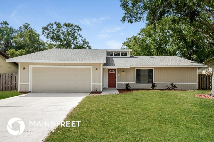 Primary Photo - 8416 Cypress Lake Dr