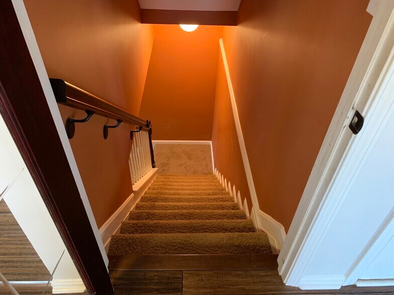 Building Photo - 4201 Bridlepath Pl
