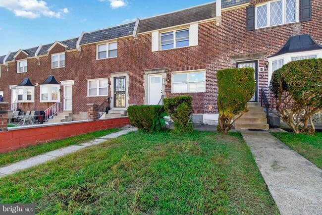 Building Photo - 7836 Fayette St