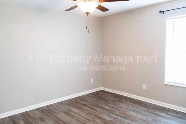 Building Photo - 8013 Keybridge Way