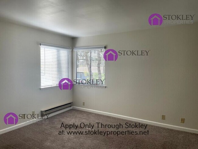 Building Photo - 1477 Marchbanks Dr
