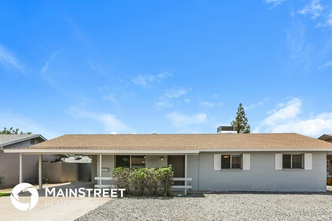 Building Photo - 1347 W 7th Dr